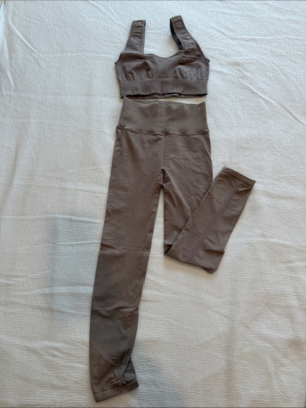 GOOD KARMA HIGH RISE 7/8 LEGGINGS and BRA XS/S